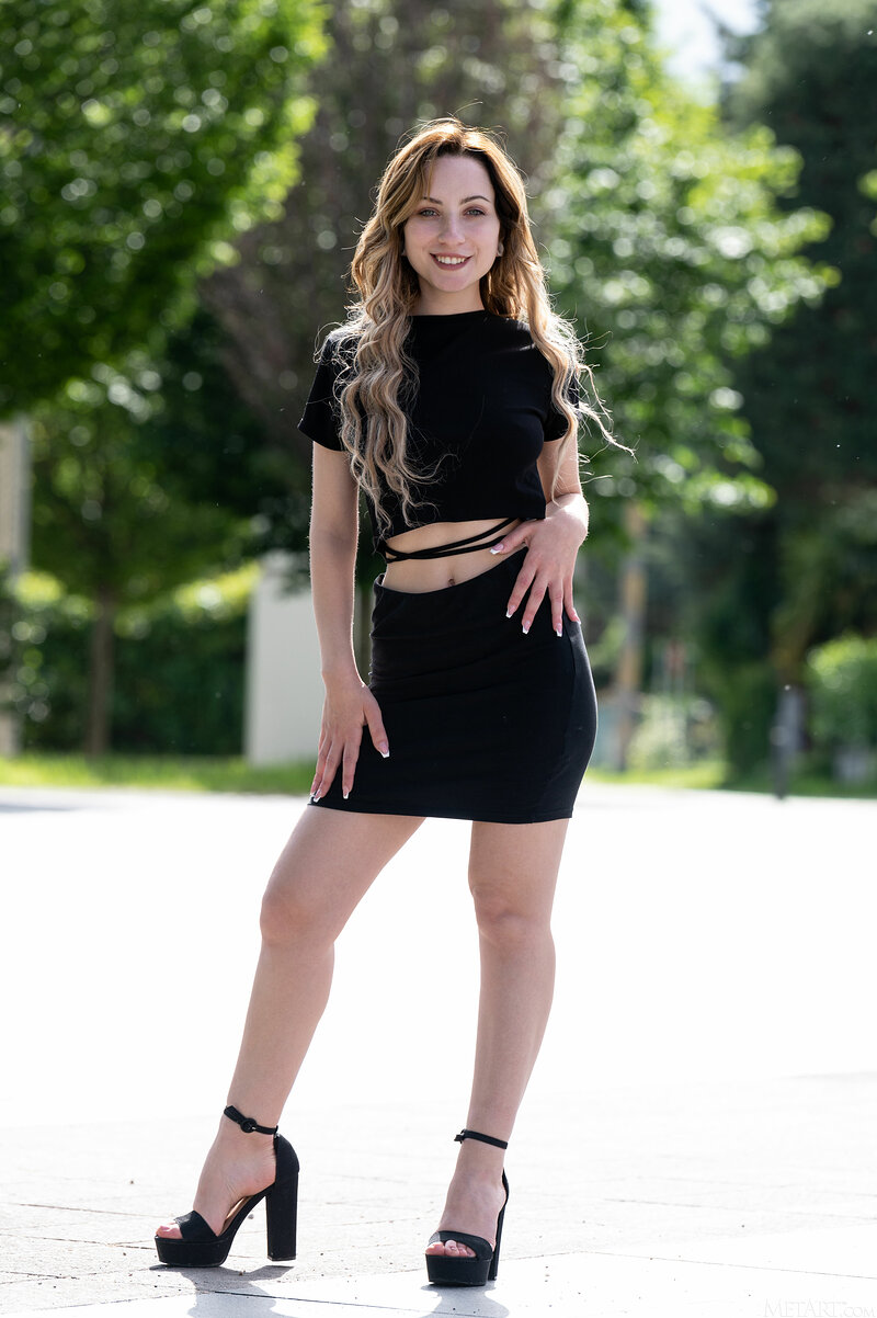 Елена, 25